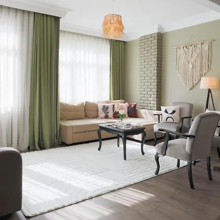 Triplex In The Heart Of Taksim For Big Groups And Familes Appartement