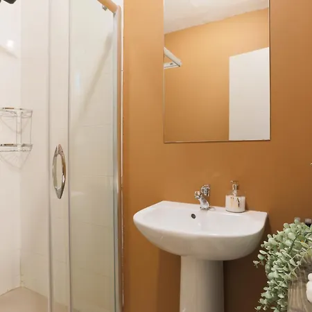 Triplex In The Heart Of Taksim For Big Groups And Familes Appartement