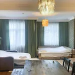 Daire Triplex In The Heart Of Taksim For Big Groups And Familes