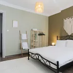 Daire Triplex In The Heart Of Taksim For Big Groups And Familes *
