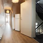 Triplex In The Heart Of Taksim For Big Groups And Familes Daire