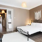 Daire Triplex In The Heart Of Taksim For Big Groups And Familes