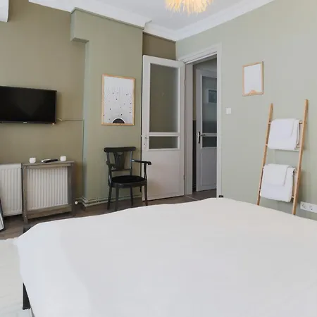 דירה Triplex In The Heart Of Taksim For Big Groups And Familes איסטמבול