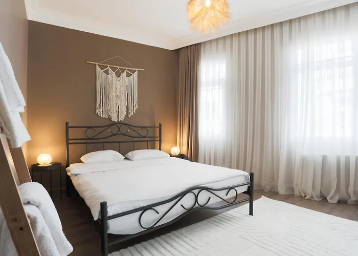 Triplex In The Heart Of Taksim For Big Groups And Familes Provincia di Istanbul